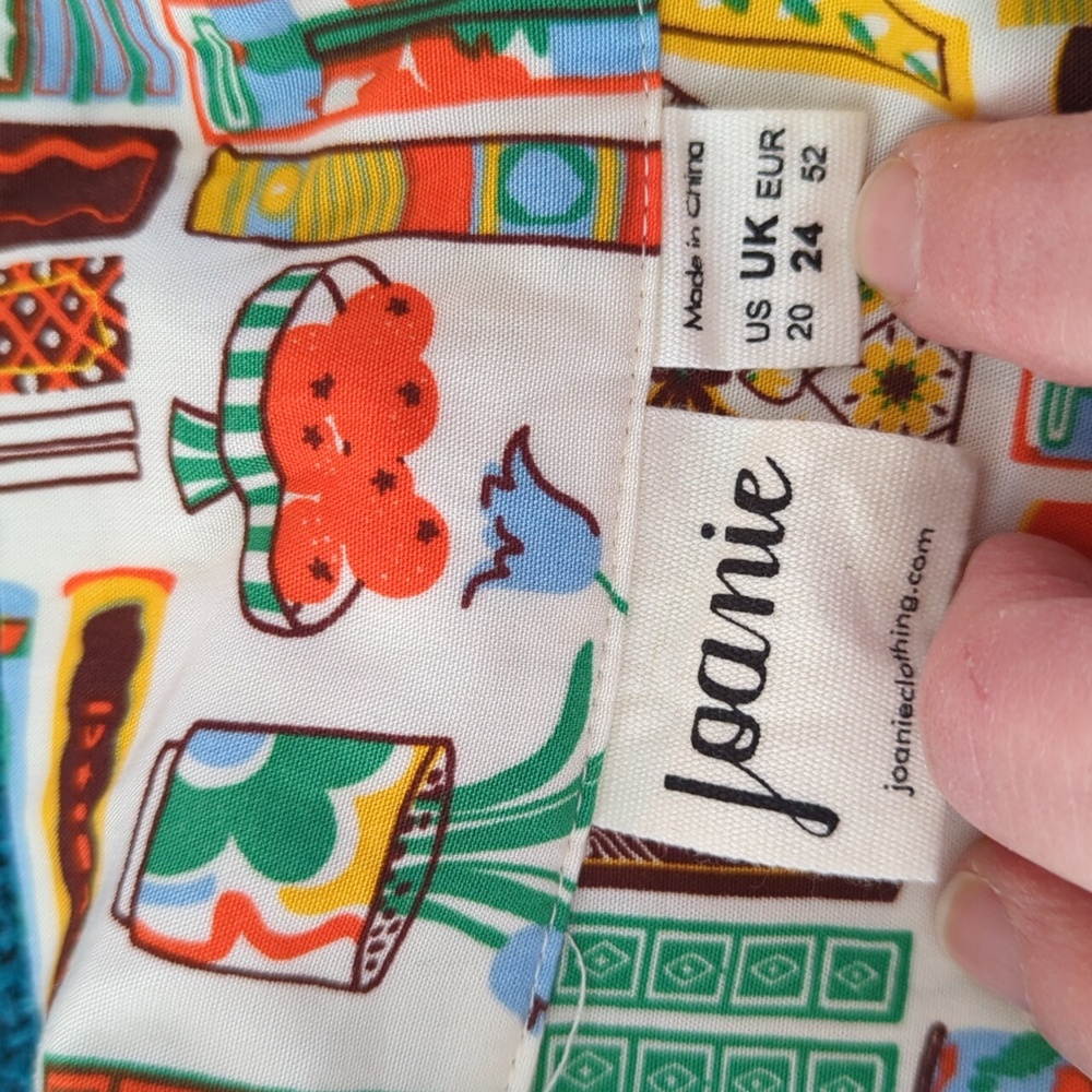 Joanie Clothing Book Print Women's Dress (US 20, UK 24) - Picture 3 of 7